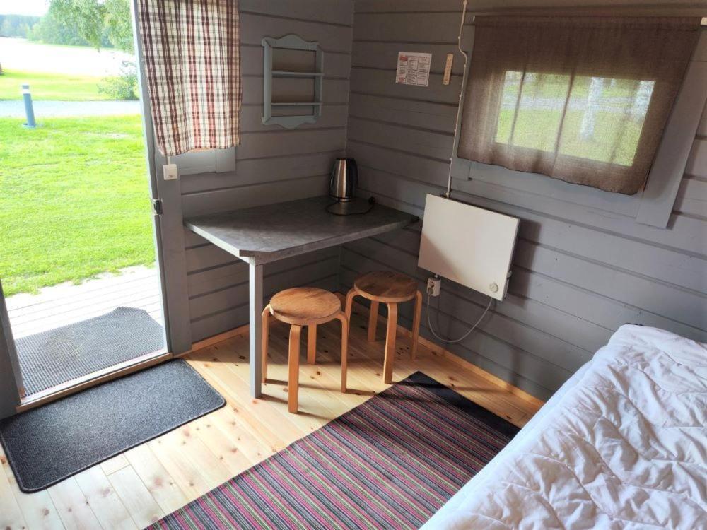 Hotel Tastulan Lomakylae Kaustinen Exterior foto