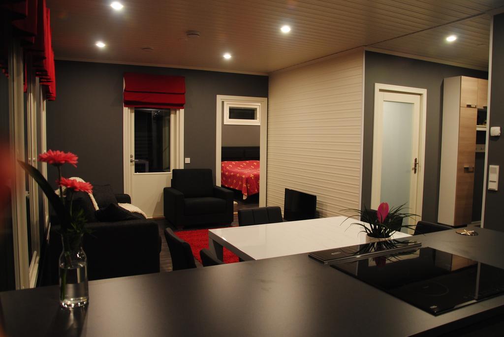 Hotel Tastulan Lomakylae Kaustinen Habitación foto